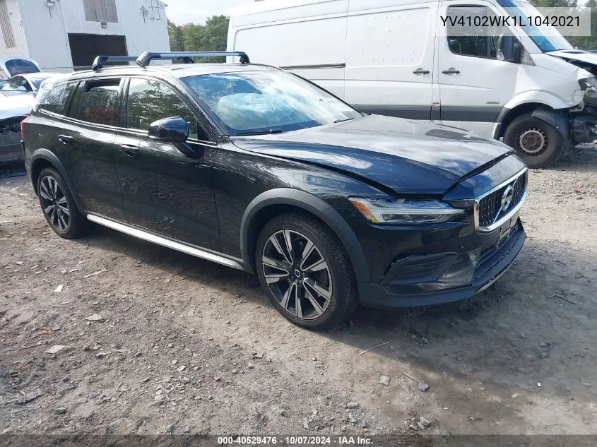 2020 Volvo V60 Cross Country