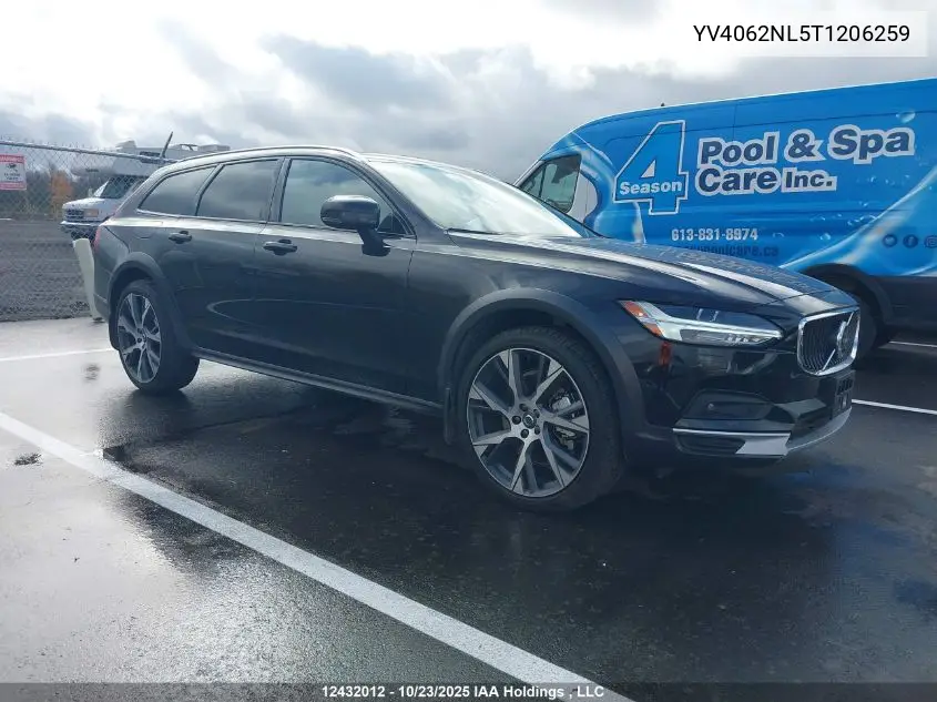 2026 Volvo V90 Cross Country