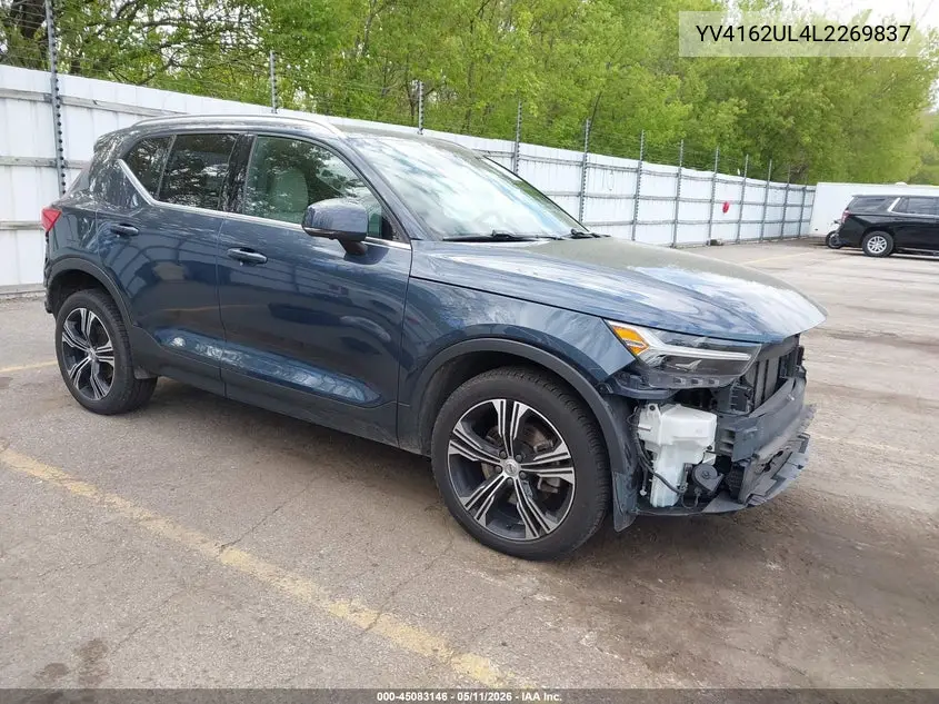 2020 Volvo XC40