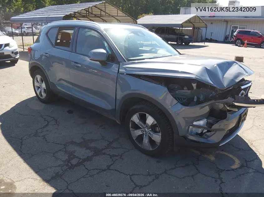2020 Volvo XC40