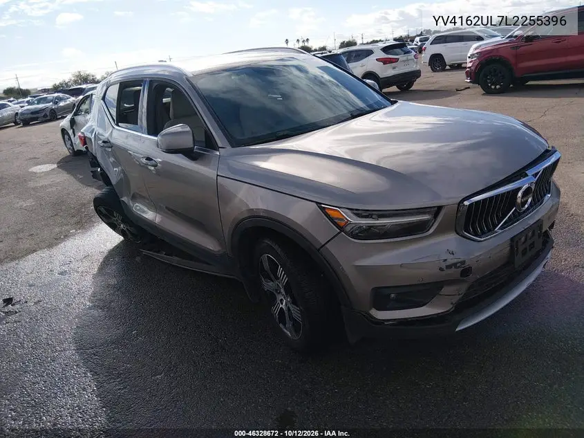 2020 Volvo XC40