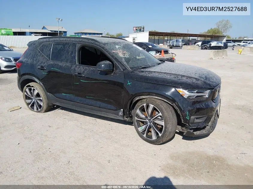 2021 Volvo XC40