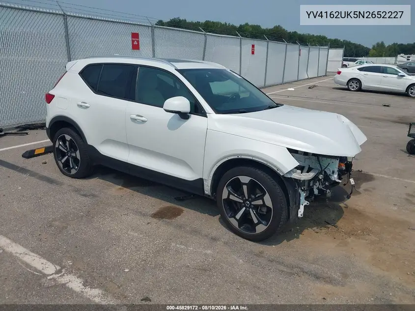 2022 Volvo XC40