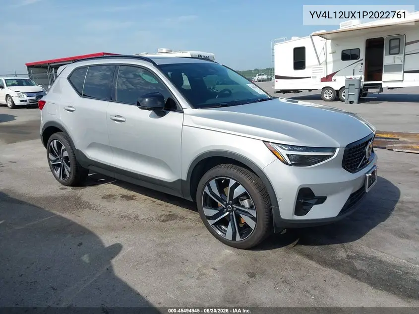 2023 Volvo XC40